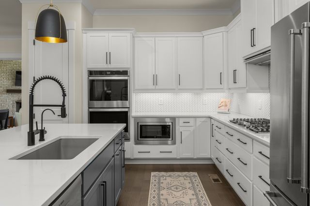 454 Cardel Ln, Franklin, TN 37064