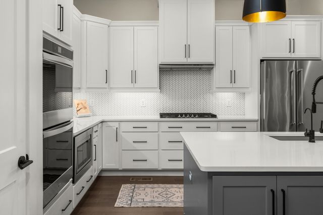 454 Cardel Ln, Franklin, TN 37064