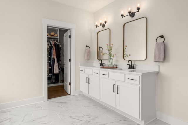 454 Cardel Ln, Franklin, TN 37064