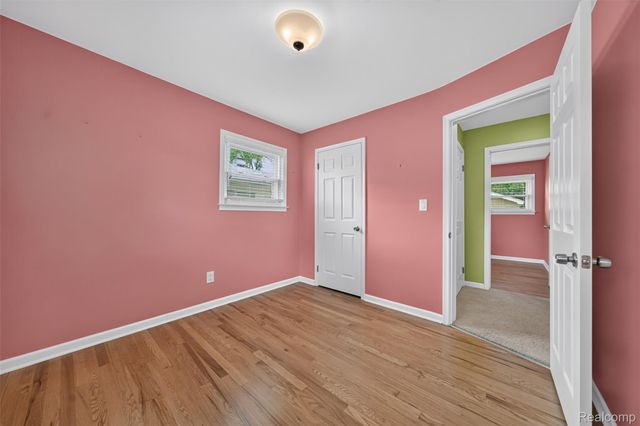 18908 Maplewood Street, Livonia, MI 48152