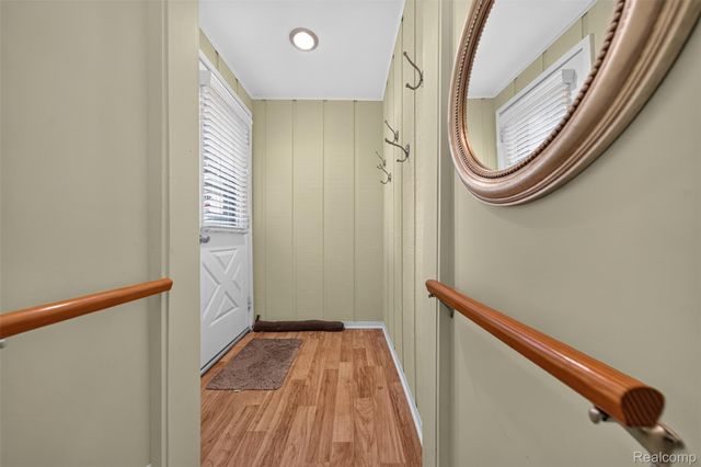 18908 Maplewood Street, Livonia, MI 48152