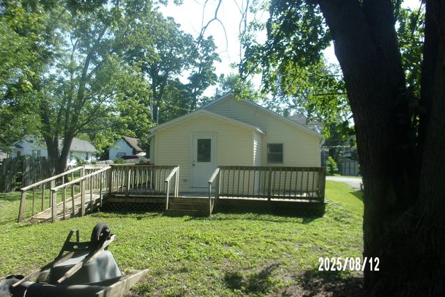 110 N Mansfield Avenue, Milford, IL 60953