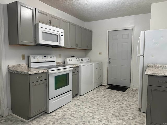 3106 Kossuth Street, Lafayette, IN 47904