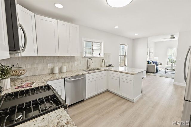 4729 Adkins Avenue, St Louis, MO 63116