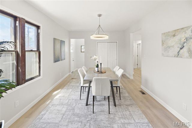 4729 Adkins Avenue, St Louis, MO 63116