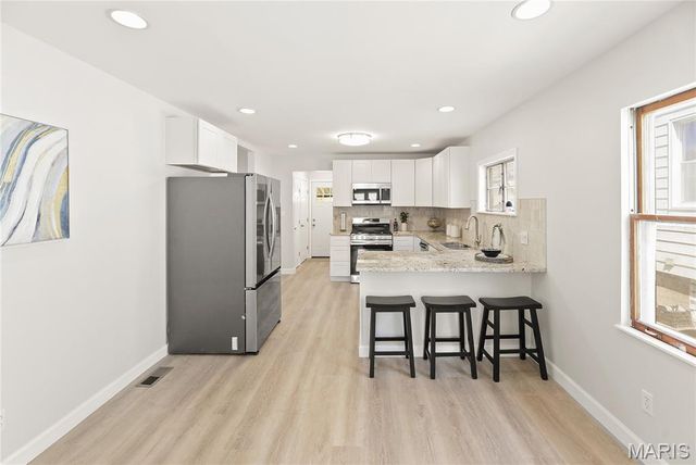 4729 Adkins Avenue, St Louis, MO 63116