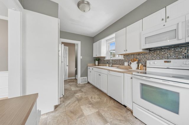 619 Ottillia Street SE, Grand Rapids, MI 49507