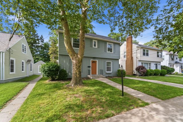 619 Ottillia Street SE, Grand Rapids, MI 49507