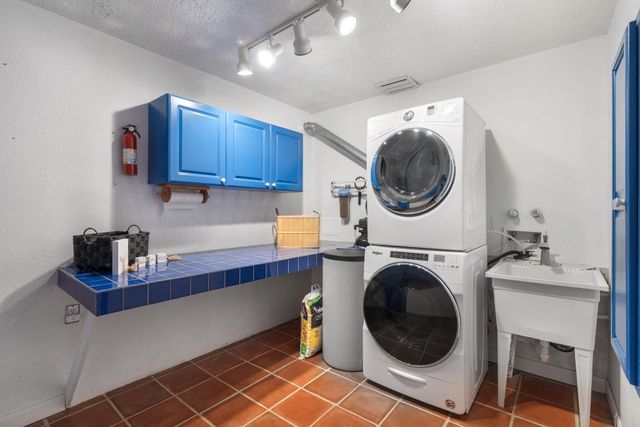 23 Sendero Cresta, Edgewood, NM 87015