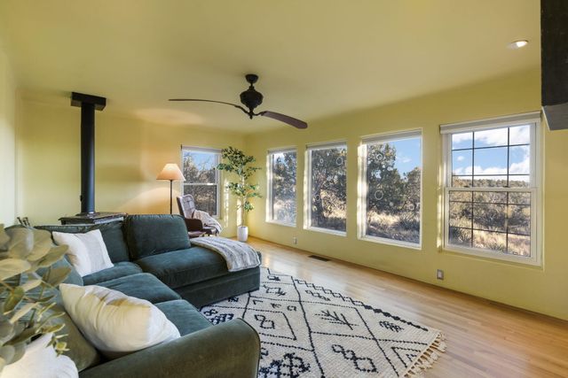 23 Sendero Cresta, Edgewood, NM 87015