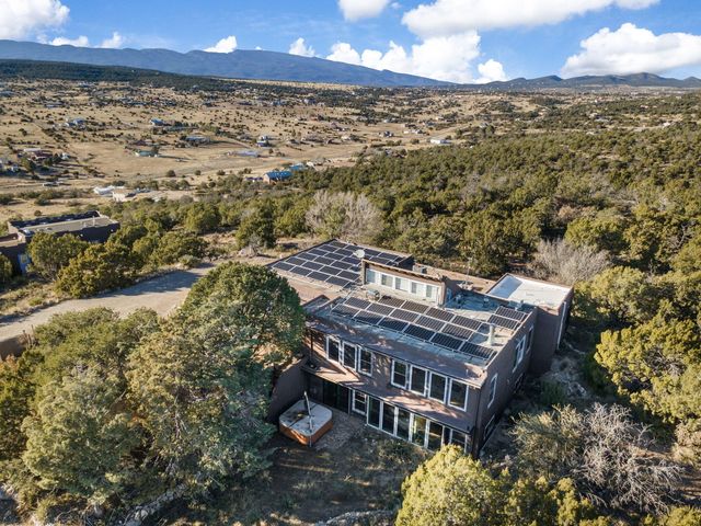 23 Sendero Cresta, Edgewood, NM 87015