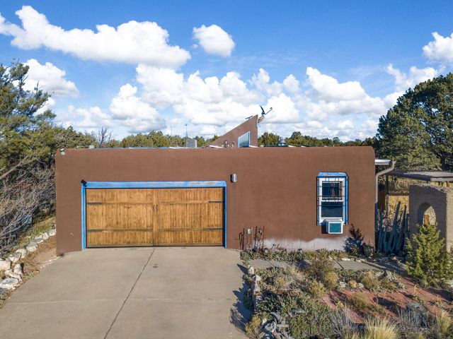 23 Sendero Cresta, Edgewood, NM 87015