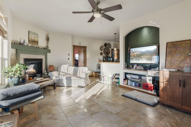 23 Sendero Cresta, Edgewood, NM 87015
