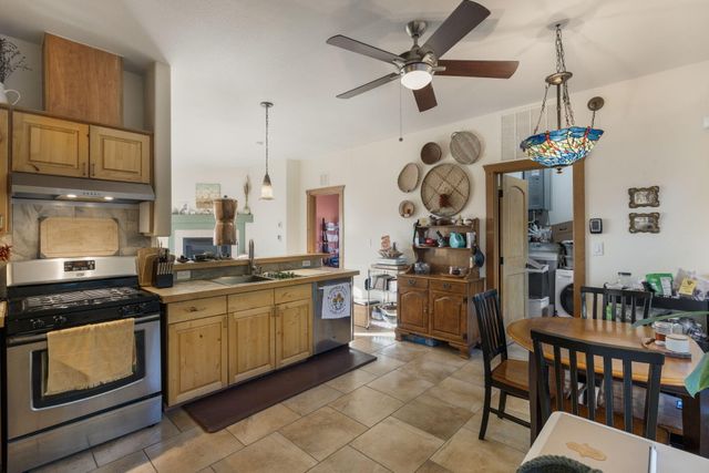 23 Sendero Cresta, Edgewood, NM 87015
