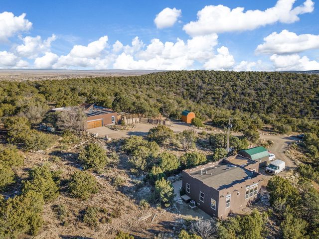 23 Sendero Cresta, Edgewood, NM 87015