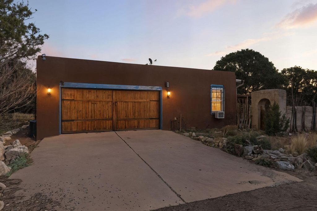 23 Sendero Cresta, Edgewood, NM 87015