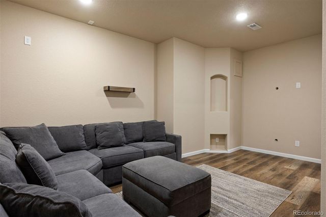 5704 Jasper Pointe Circle, Castle Rock, CO 80108