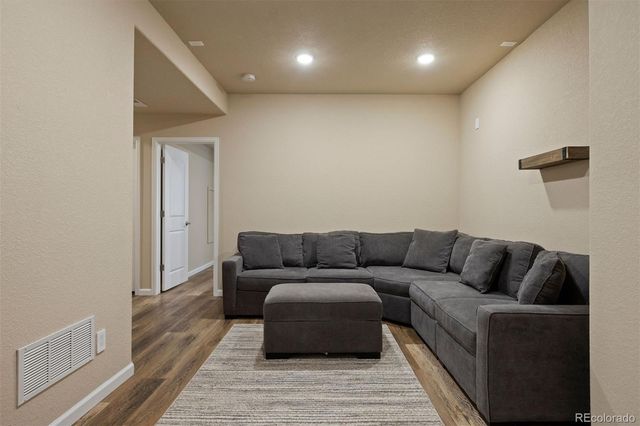 5704 Jasper Pointe Circle, Castle Rock, CO 80108