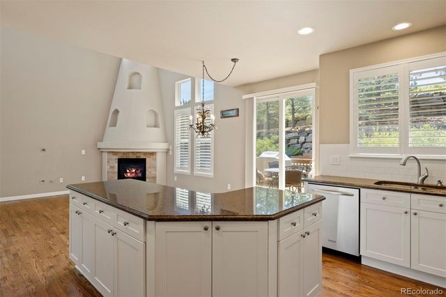 5704 Jasper Pointe Circle, Castle Rock, CO 80108