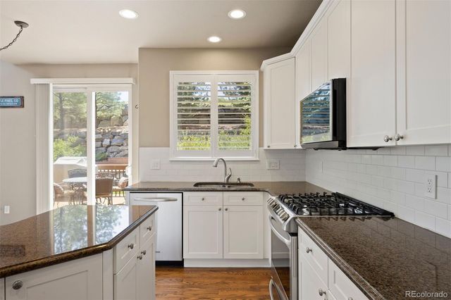 5704 Jasper Pointe Circle, Castle Rock, CO 80108