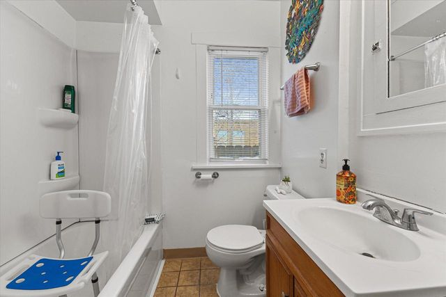 6509 19TH AVENUE, Kenosha, WI 53143