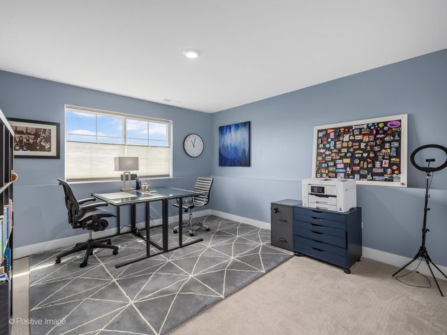 450 Bluff Avenue, La Grange, IL 60525