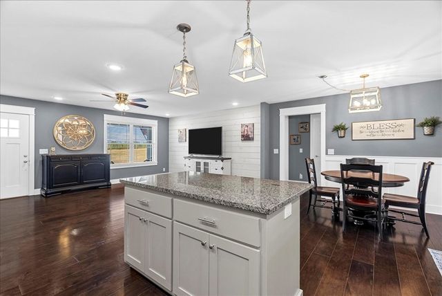 721 Bell Loop, Chatsworth, GA 30705