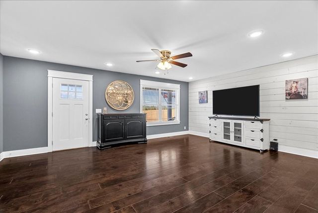 721 Bell Loop, Chatsworth, GA 30705