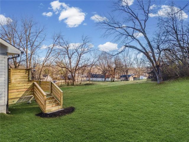 1219 Paton Street, Excelsior Springs, MO 64024