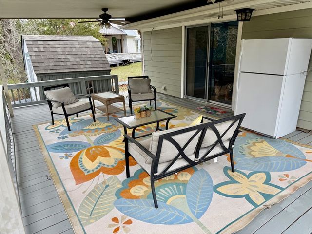 712 Tanglewood Drive, Somerville, TX 77879