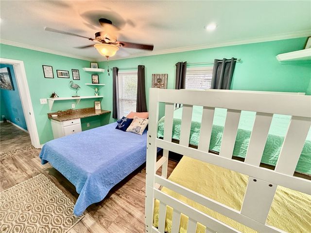 712 Tanglewood Drive, Somerville, TX 77879