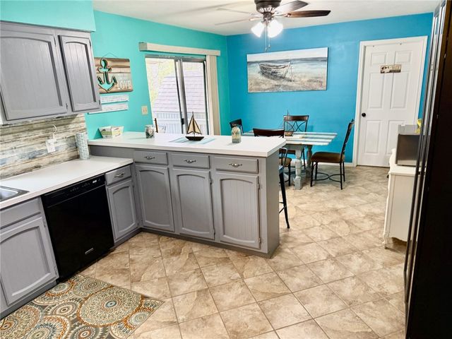 712 Tanglewood Drive, Somerville, TX 77879