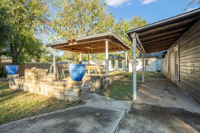 3210 Edna Avenue, Waco, TX 76708