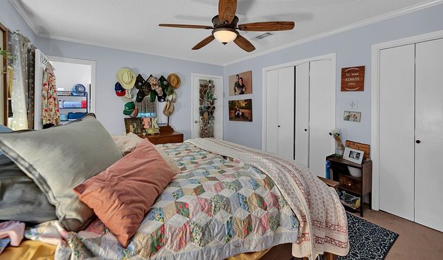 902 S Avenue L, Clifton, TX 76634