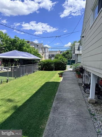 106 ASHBY RD, Upper Darby, PA 19082