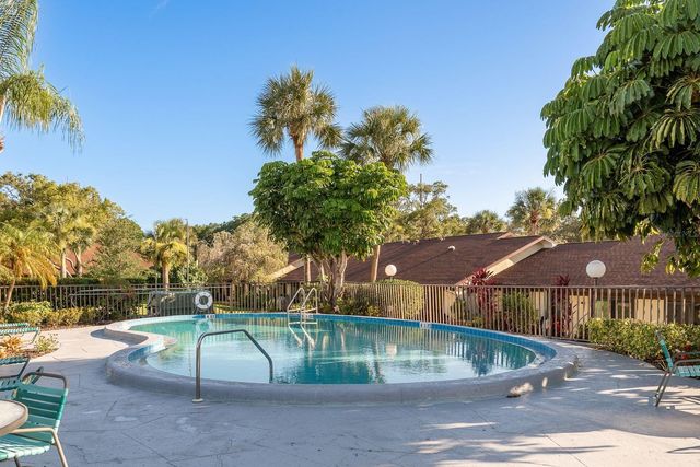 1311 POWDERPUFF DRIVE 1004, Dunedin, FL 34698