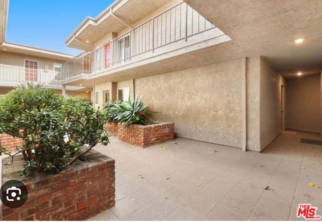 1125 Pico Boulevard 109, Santa Monica, CA 90405