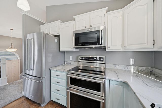 6740 Stephanie Lane, Lincoln, NE 68516