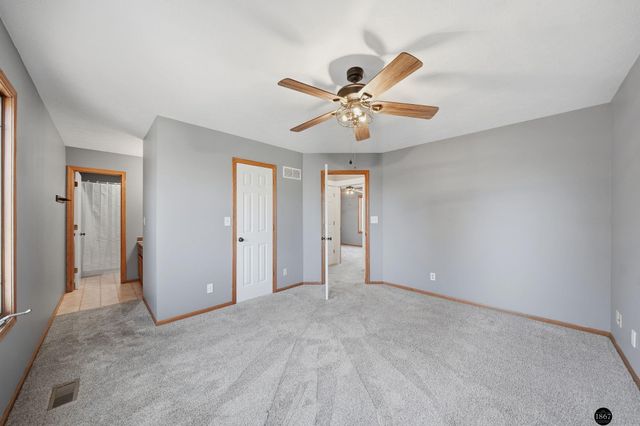 6740 Stephanie Lane, Lincoln, NE 68516