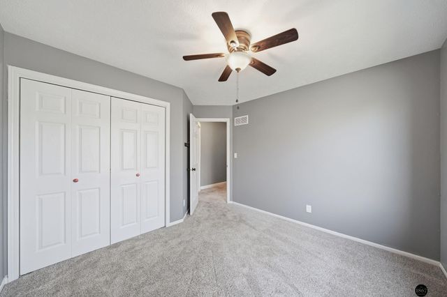 6740 Stephanie Lane, Lincoln, NE 68516