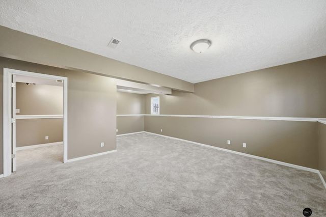 6740 Stephanie Lane, Lincoln, NE 68516