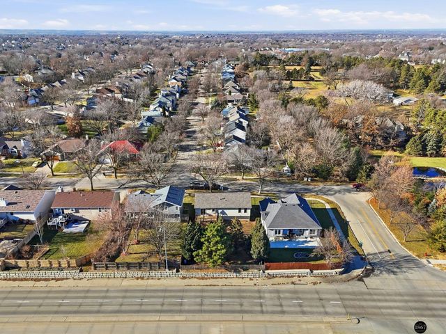 6740 Stephanie Lane, Lincoln, NE 68516