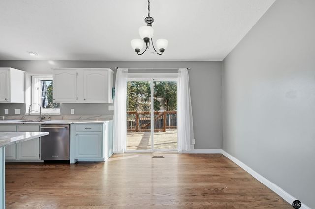 6740 Stephanie Lane, Lincoln, NE 68516