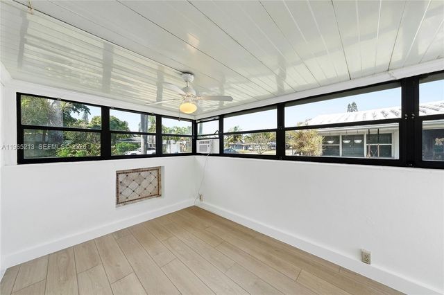 921 N 32nd Ave, Hollywood, FL 33021