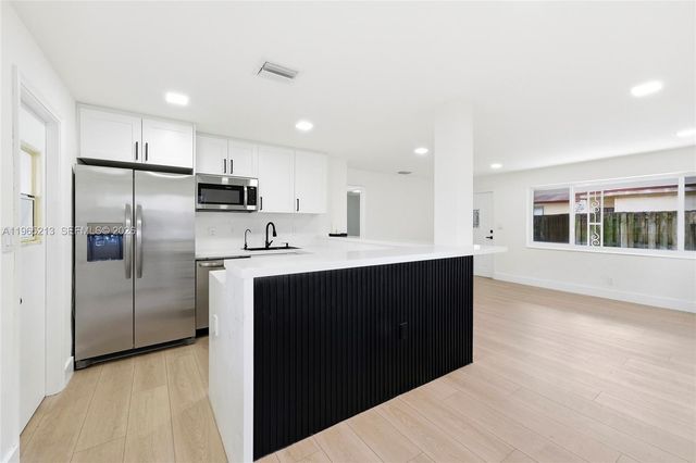 921 N 32nd Ave, Hollywood, FL 33021