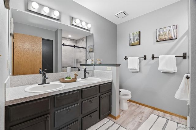 2201 Stuart Street, Longmont, CO 80501