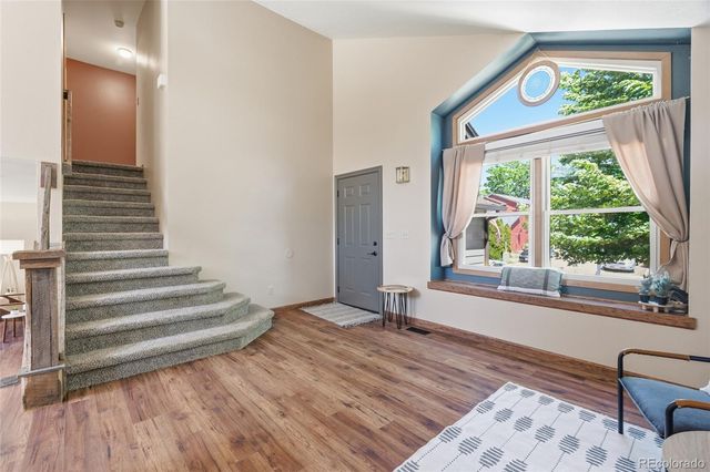 2201 Stuart Street, Longmont, CO 80501