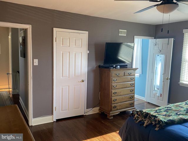 9 BIRCH CT, Blackwood, NJ 08012