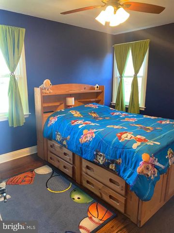 9 BIRCH CT, Blackwood, NJ 08012