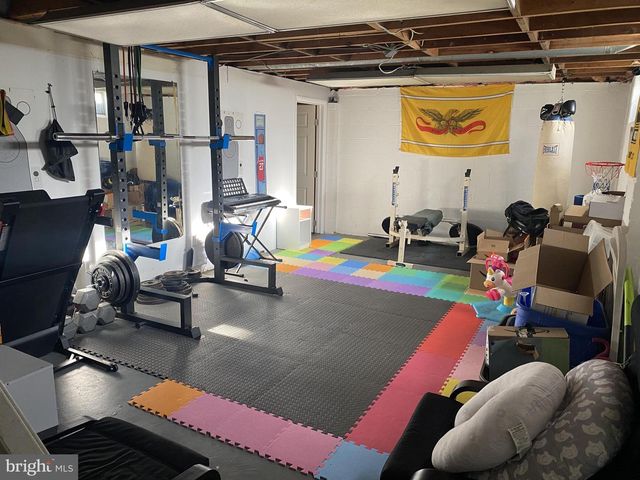 9 BIRCH CT, Blackwood, NJ 08012